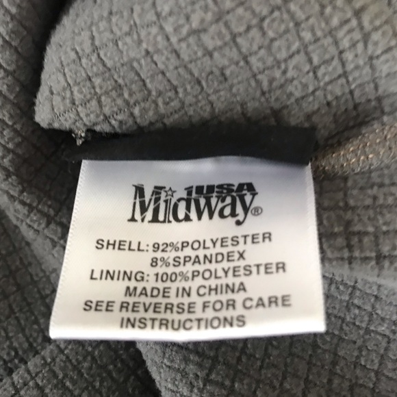 🍁MidwayUSA Jacket 🍁 - Picture 6 of 6